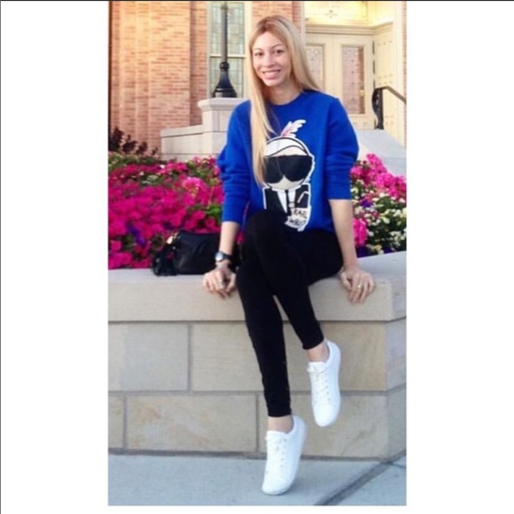 Sweater - Picture 3 of 3